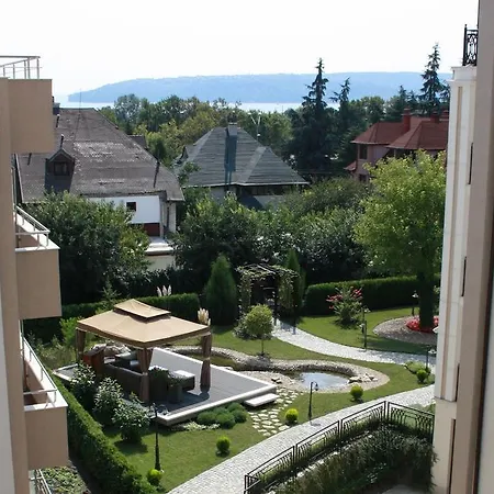 Park Briz * Βάρνα